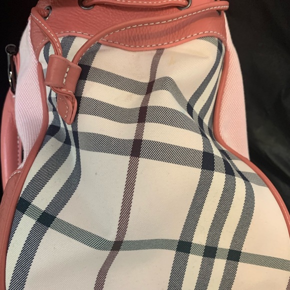 Authentic Pink Burberry Bag - Picture 9 of 10